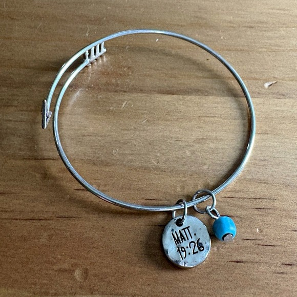 The Unbranded Brand Jewelry - Wire Bangle Charm Bracelet Silver w/ Matt. 19:26 Disc, Arrow Dangle, Blue Bead